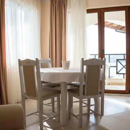 Toma's - Front 2* Tsarevo