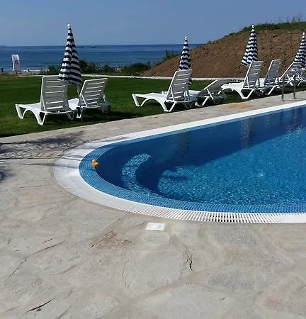 Toma's - Front Hotel Tsarevo