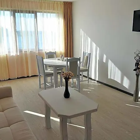 Hotel Toma's - Front 2*