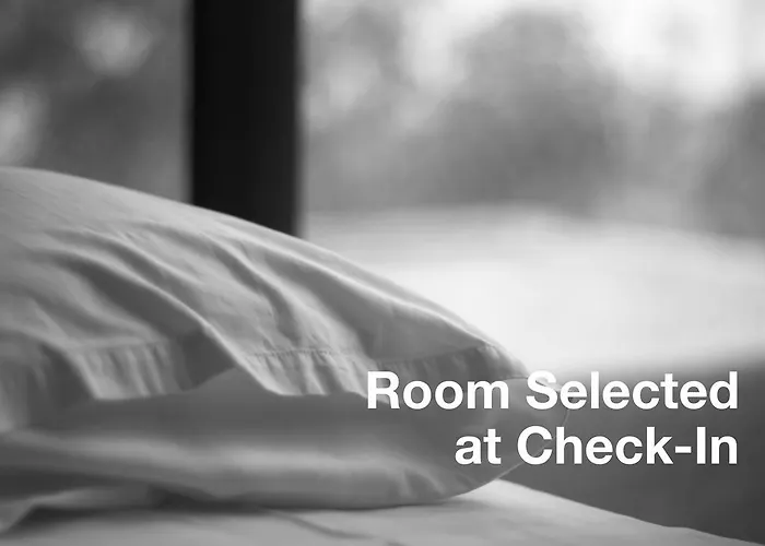 Hotel Toma's - Front 2*